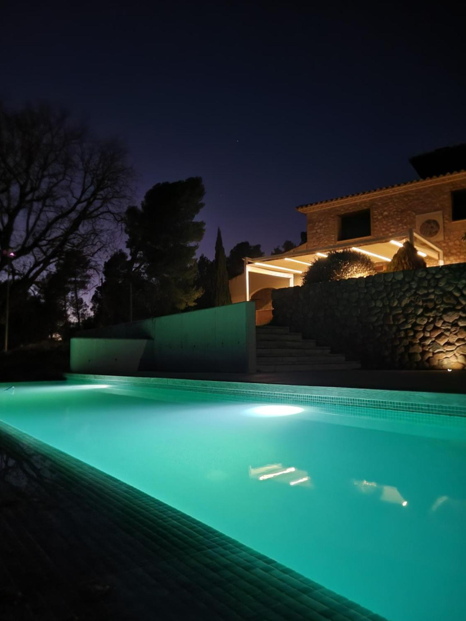 Casa Rural Masia Les Apieres El Pla de Manlleu Exterior photo